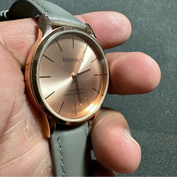 Ladies monroe by maestro quartz watch rose gold tone gray leather straps working - Picture 4 of 7